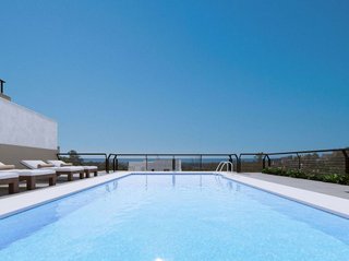Piso en venta en Los Naranjos - Las Brisas en Marbella