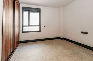 Piso en venta en Los Naranjos - Las Brisas en Marbella