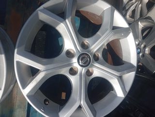 Llantas Nissan 17 Pulgadas