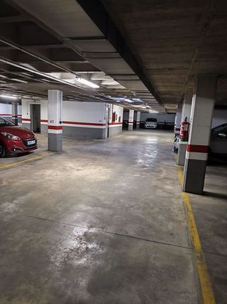 Garaje en venta en Hermanos Falcó - Sepulcro Bolera en Albacete