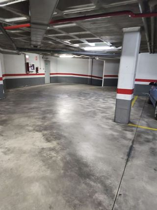 Garaje en venta en Hermanos Falcó - Sepulcro Bolera en Albacete