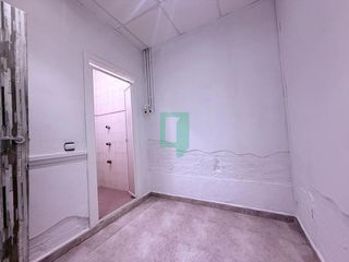 Local comercial en venta en Artigas - Llefià en Badalona