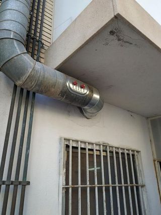 Local comercial en venta en Pedró en Cornellà de Llobregat