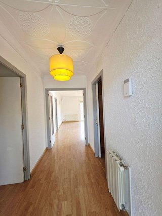 Chalet en venta en Vallirana