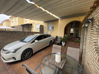 Casa adosada en venta en Vista Azul - Consolación en Dos Hermanas