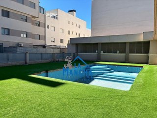 Piso en venta en Santa Cruz - Industria - Polígono Campollano en Albacete