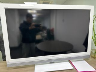 Televisor Sony Bravia Blanco y Gris