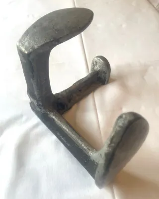 Incudine vintage calzolaio 3 piedi