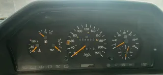 Mercedes-Benz Clase E300d w124