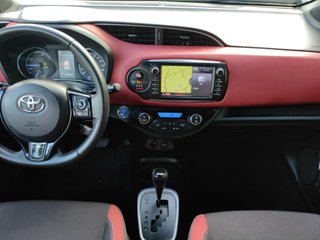 Toyota Yaris 1.5 100H Feel Limited Edition