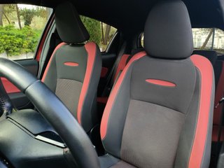 Toyota Yaris 1.5 100H Feel Limited Edition