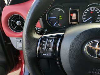Toyota Yaris 1.5 100H Feel Limited Edition