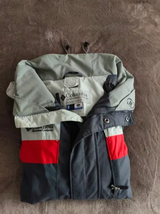 Cazadora Cortavientos Columbia Talla XL