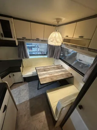 Caravana Hobby Classic 440