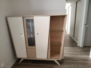 Aparador de salón moderno