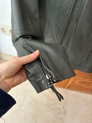 Chaqueta NAF NAF nueva, piel