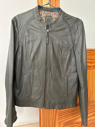 Chaqueta NAF NAF nueva, piel