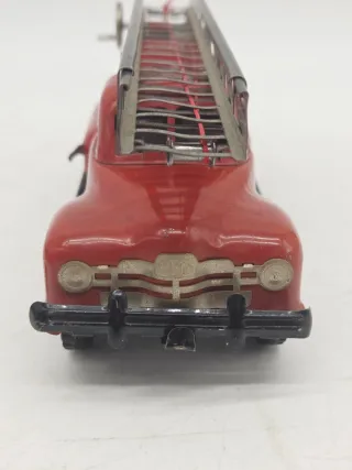 Antiguo Camión Bomberos GAMA (1945-1949)  Hojalata