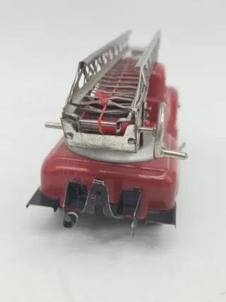 Antiguo Camión Bomberos GAMA (1945-1949)  Hojalata