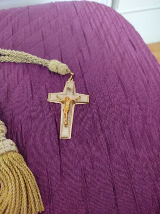 Crucifijo Primera Comunión Dorado