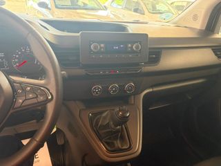 DISPONEMOS DE FURGONES 2021-2022 * VARIAS UNIDADES