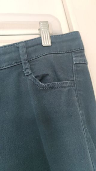 Pantalón denim elástico mujer Stradivarius Talla L