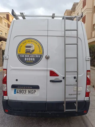 Portes y mudanzas. Moving
