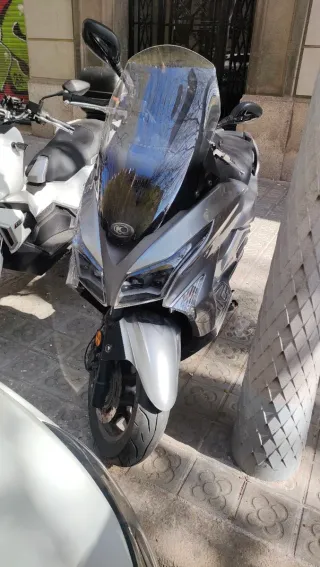 Kymco Grand Dink 300 Gris