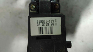 MOTOR ELEVALUNAS DELANTERO DERECHO AUDI A8 (D2) 4