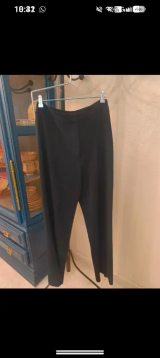 Pantalones negros de vestir