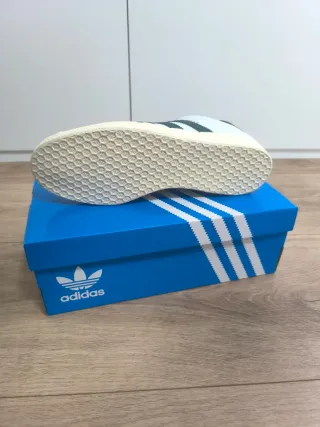Adidas Gazelle Blancas Piel Talla 44 Nuevas