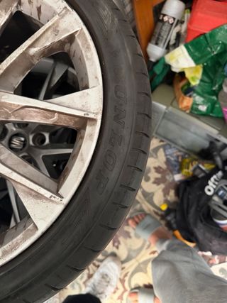 Llantas Seat 18” + Neumáticos Unlop Sportmaxx