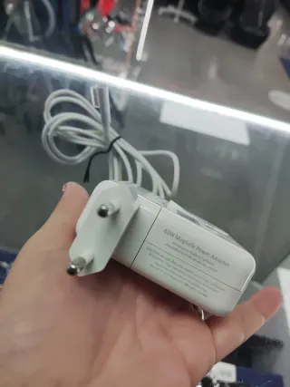 Cargador Apple MagSafe 2 60W