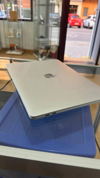 MacBook Pro 512GB Plata 2020 i5 8GB RAM