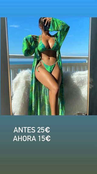 Bañador verde con kimono estampado