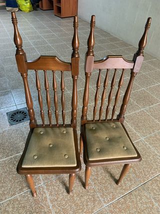 Se venden dos sillas de recibidor enmuy buen estad