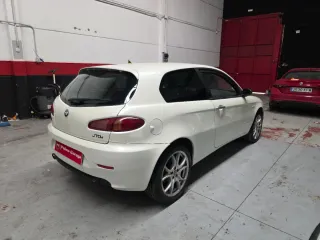 Alfa Romeo 147 2008