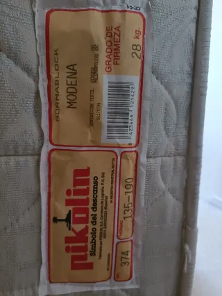 Cama Matrimonio 135cm + Mesillas y cómoda Opcional