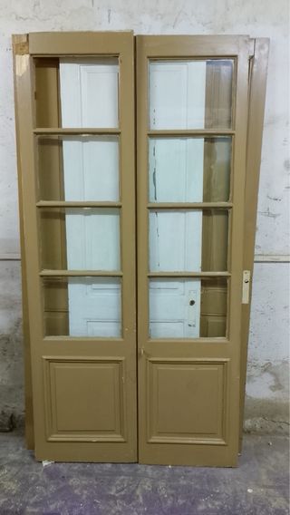 Puertas antiguas de madera de Roble y Pino.