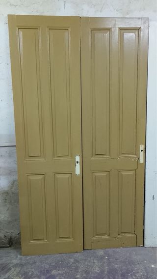 Puertas antiguas de madera de Roble y Pino.