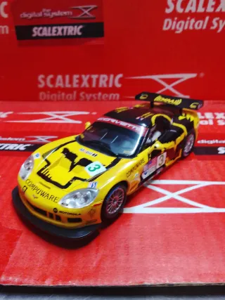 Scalextric Chevrolet Corvette C6R Digital System