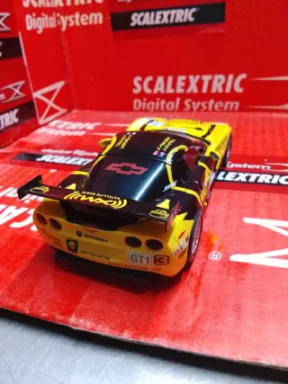 Scalextric Chevrolet Corvette C6R Digital System