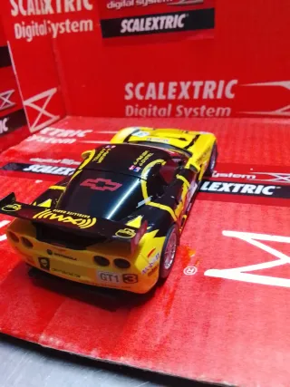 Scalextric Chevrolet Corvette C6R Digital System