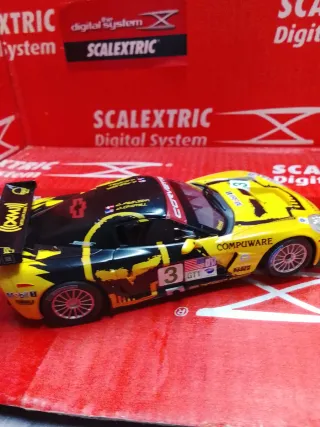 Scalextric Chevrolet Corvette C6R Digital System