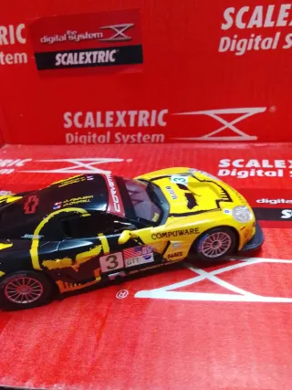 Scalextric Chevrolet Corvette C6R Digital System