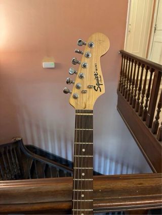 Guitarra Eléctrica Squier Fender Niños