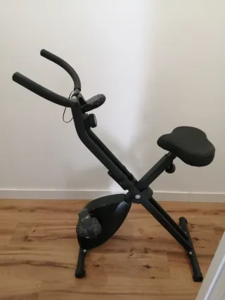 Bicicleta Estática Plegable Negra