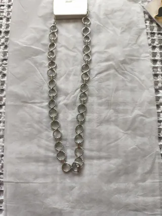 Collar plateado señora