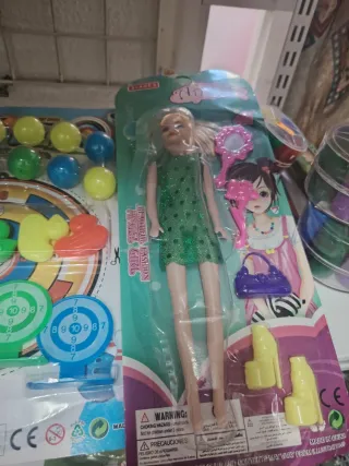 Coche de juguete todoterreno naranja