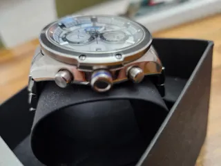 Citizen Eco-Drive Cronografo con Scatola